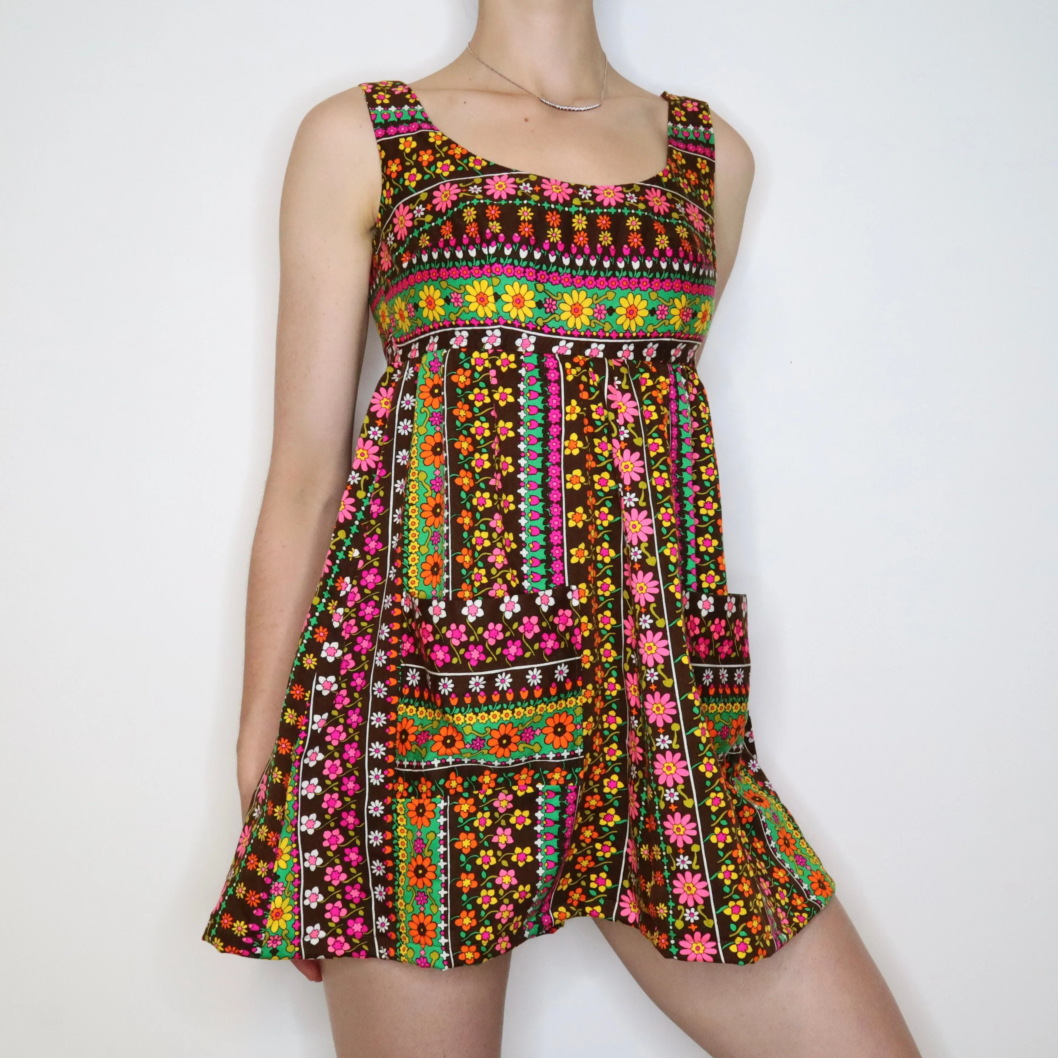 60s Flower Power Babydoll Dress (S-M) 