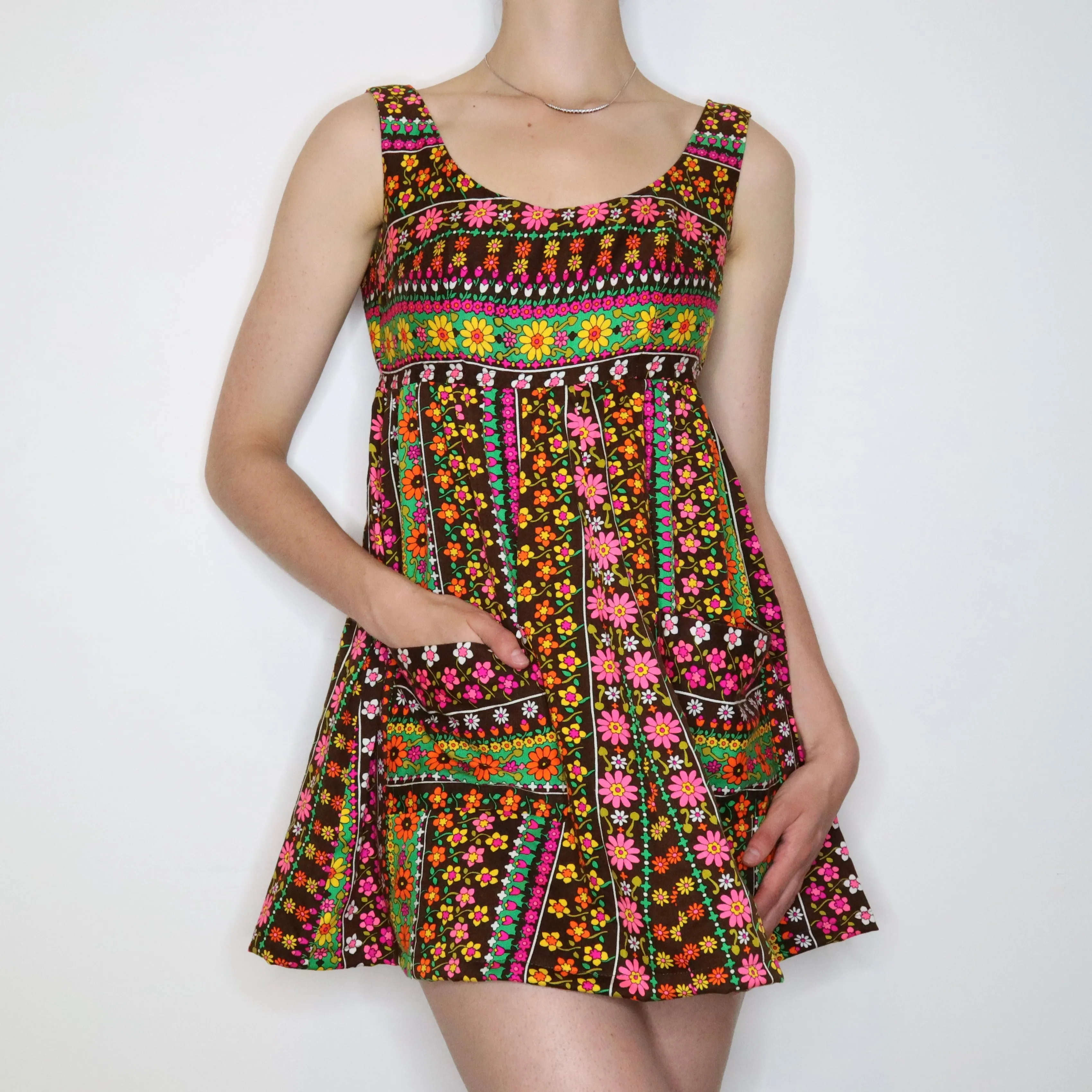 60s Flower Power Babydoll Dress (S-M) 
