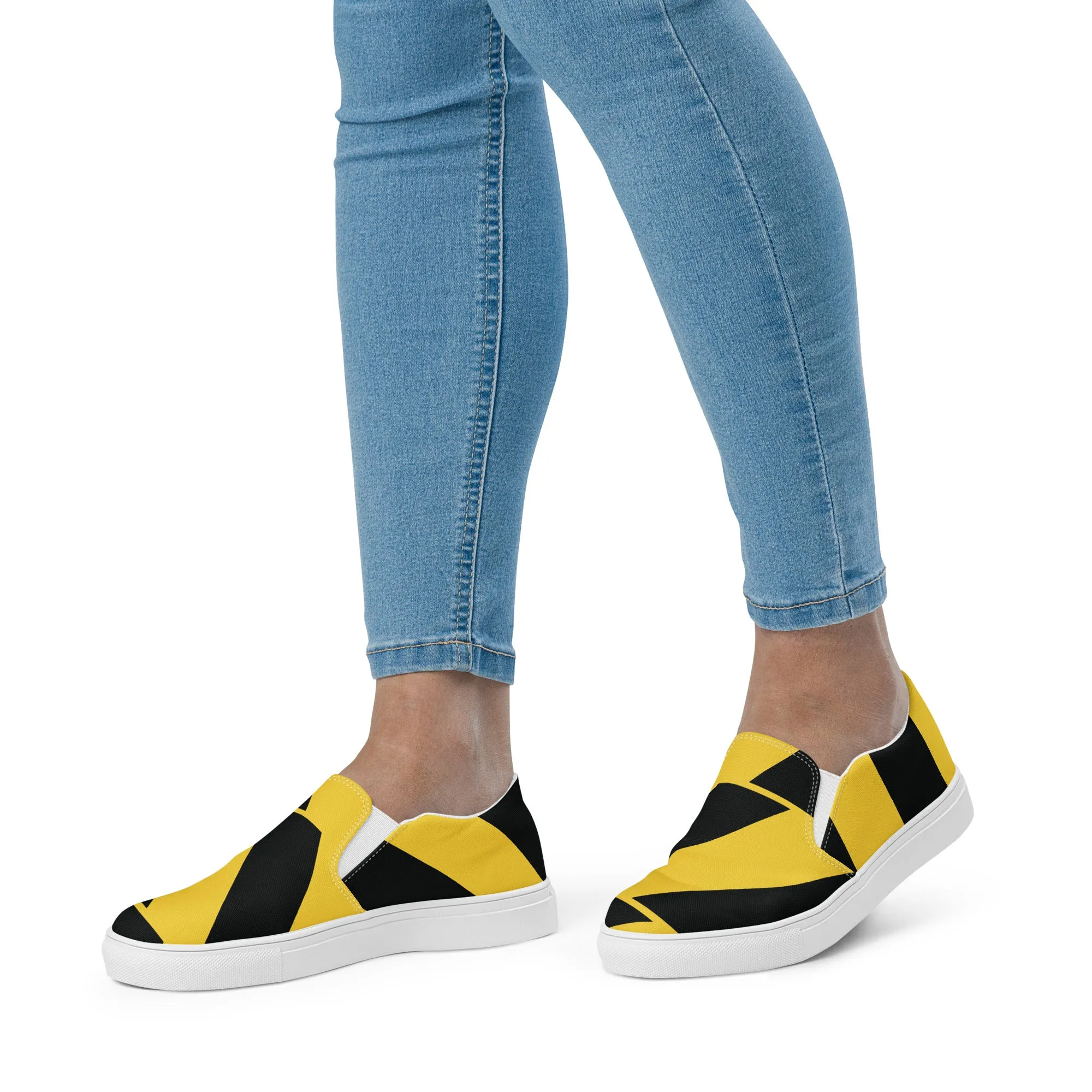 ARCHITECT Women’s Slip-On Canvas Shoes