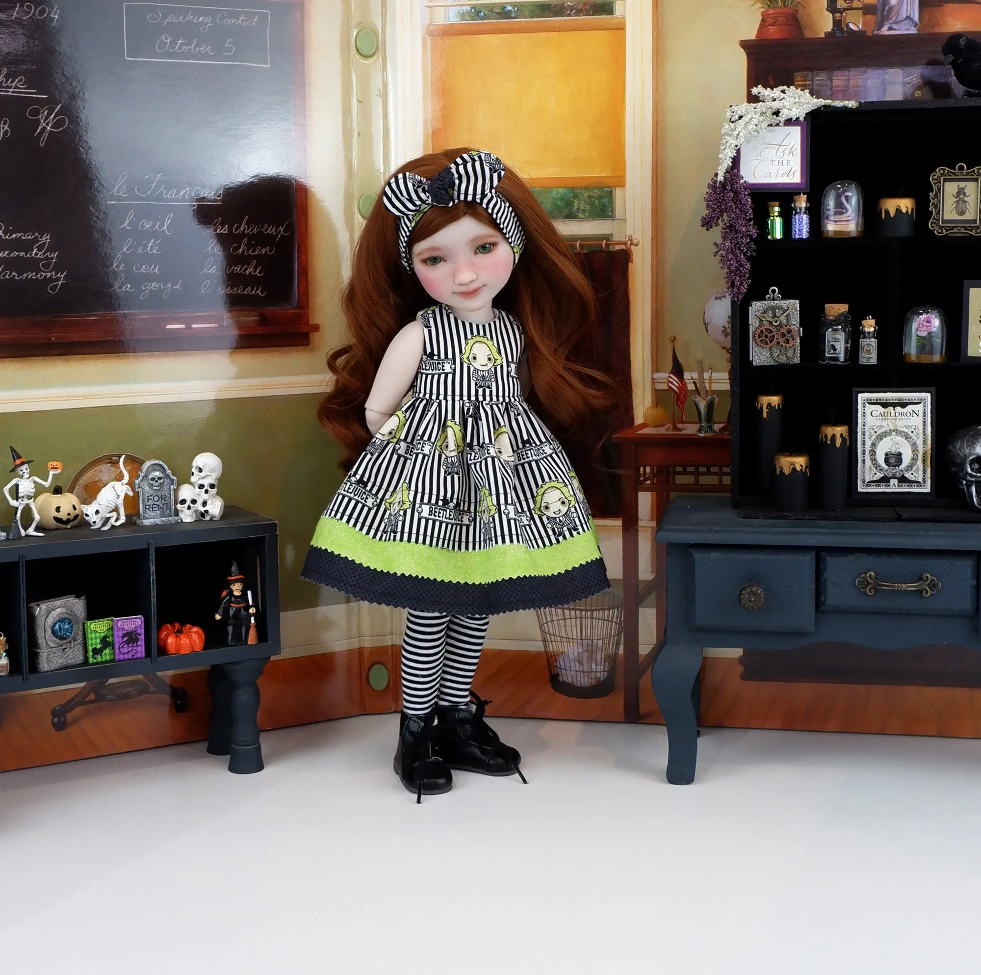 Beetlejuice - dress with boots for Ruby Red Fashion Friends doll