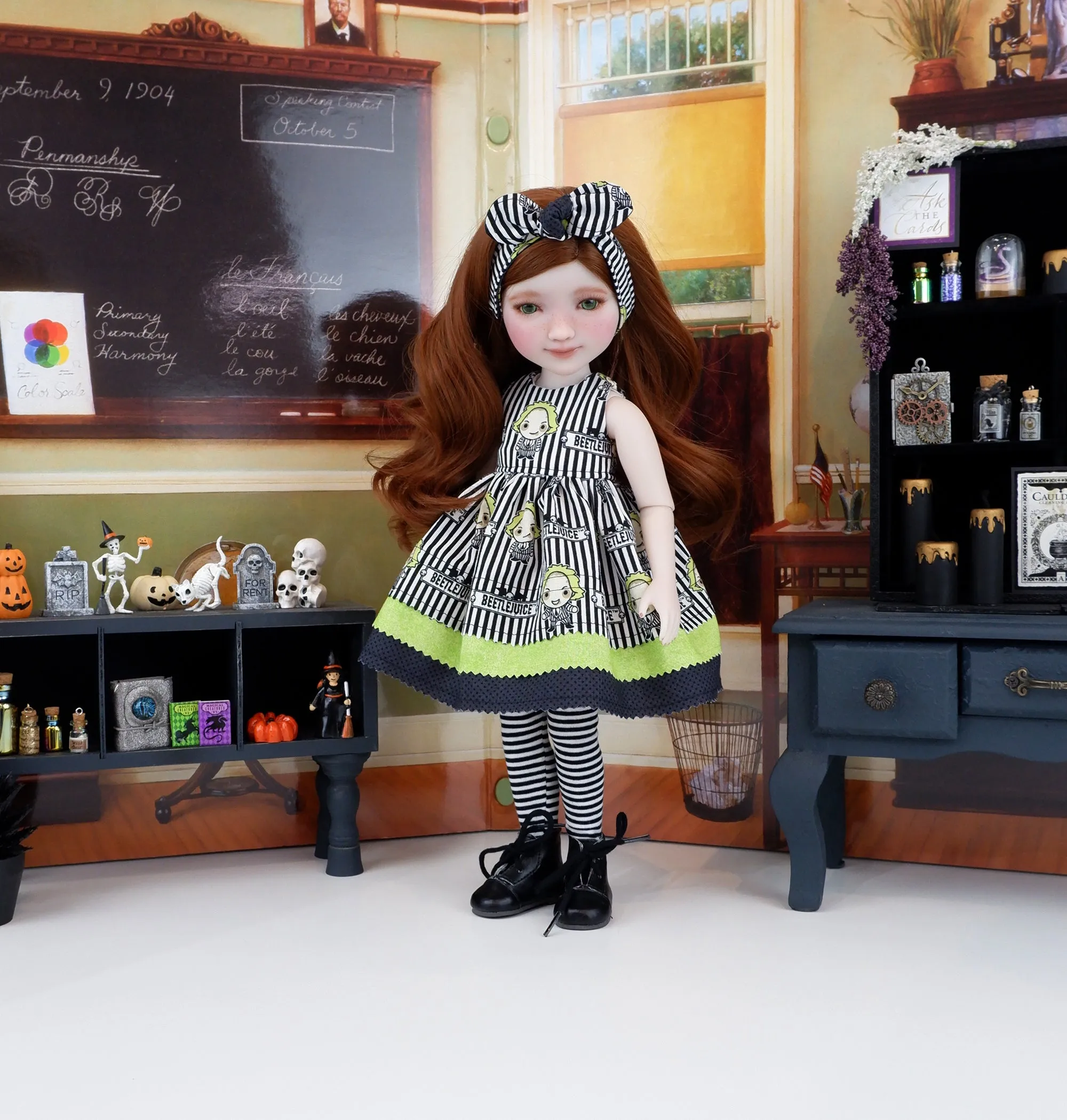 Beetlejuice - dress with boots for Ruby Red Fashion Friends doll