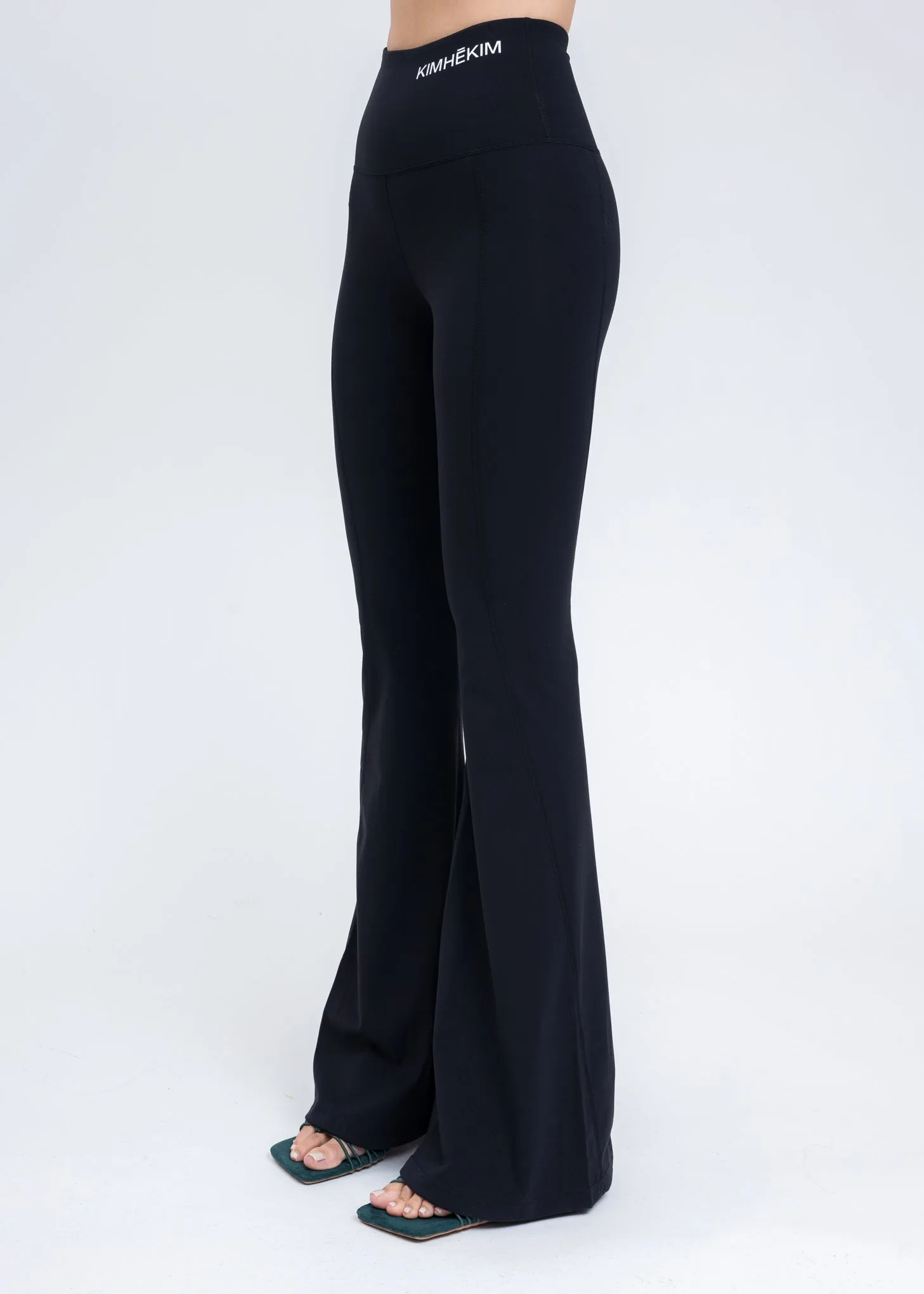 Black Yoga Flared Leggings