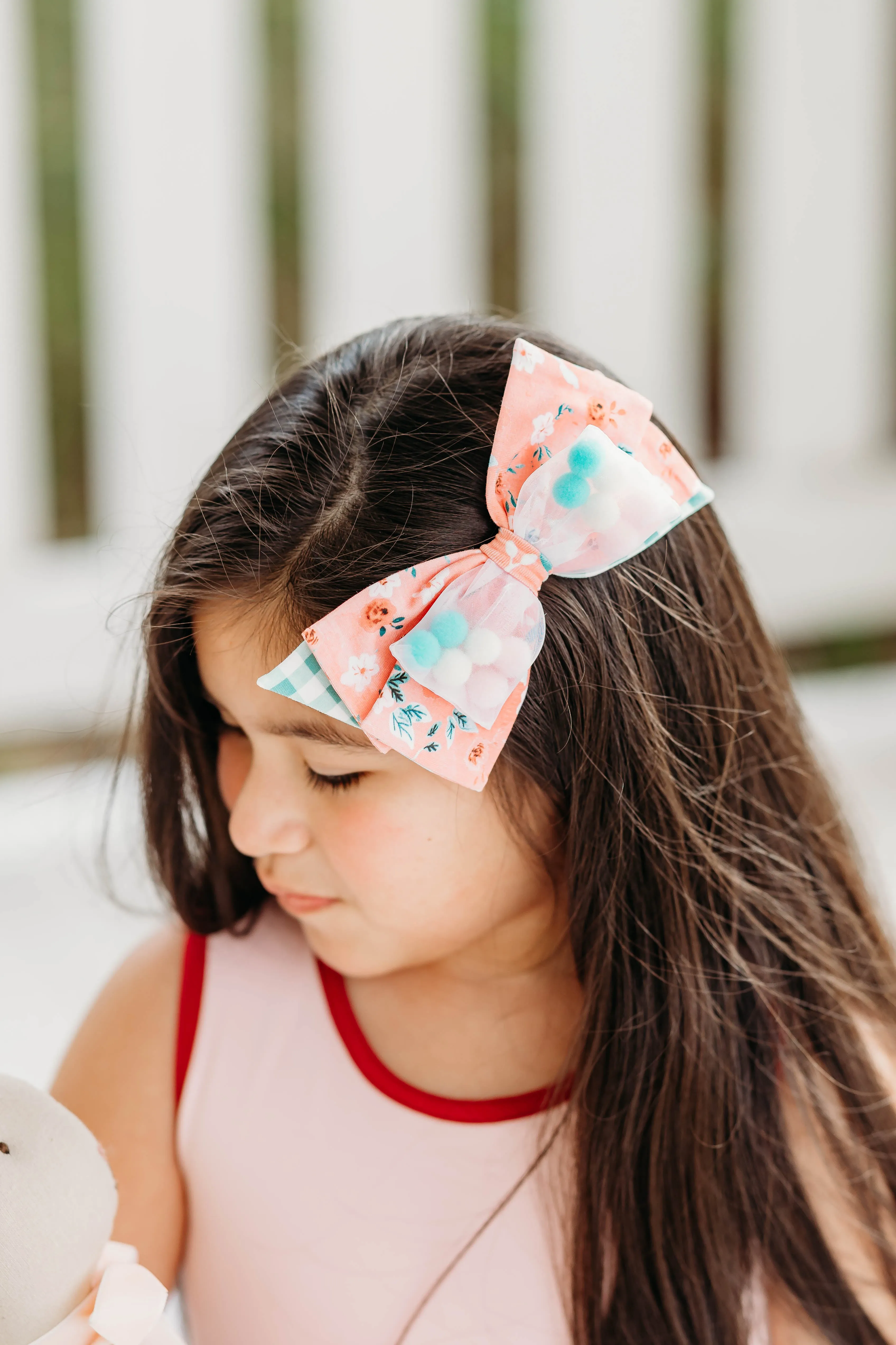 Cottontail Springs Pom Bow