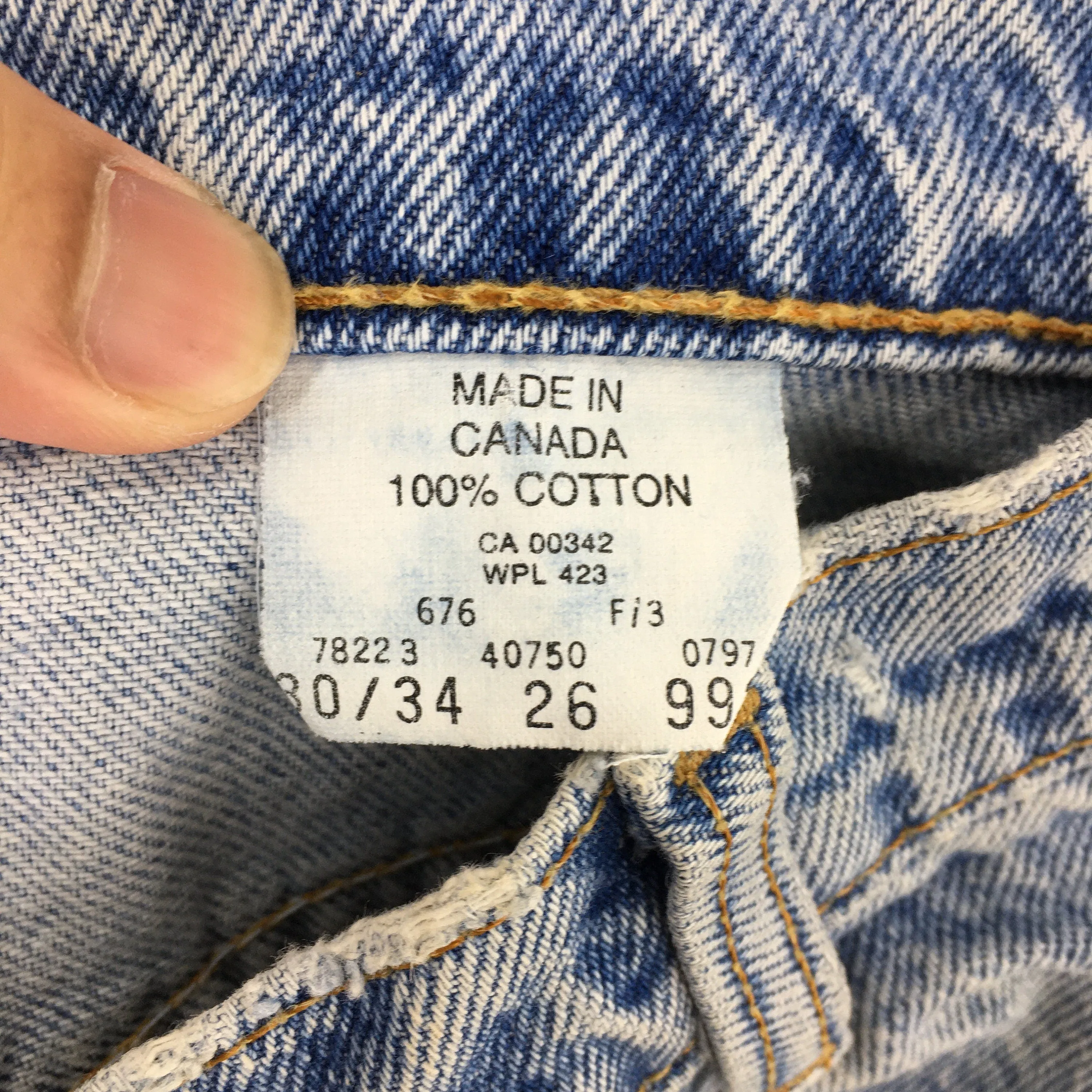 Levi's 550 Relaxed Fit Jeans Tapered Leg Size 28x33