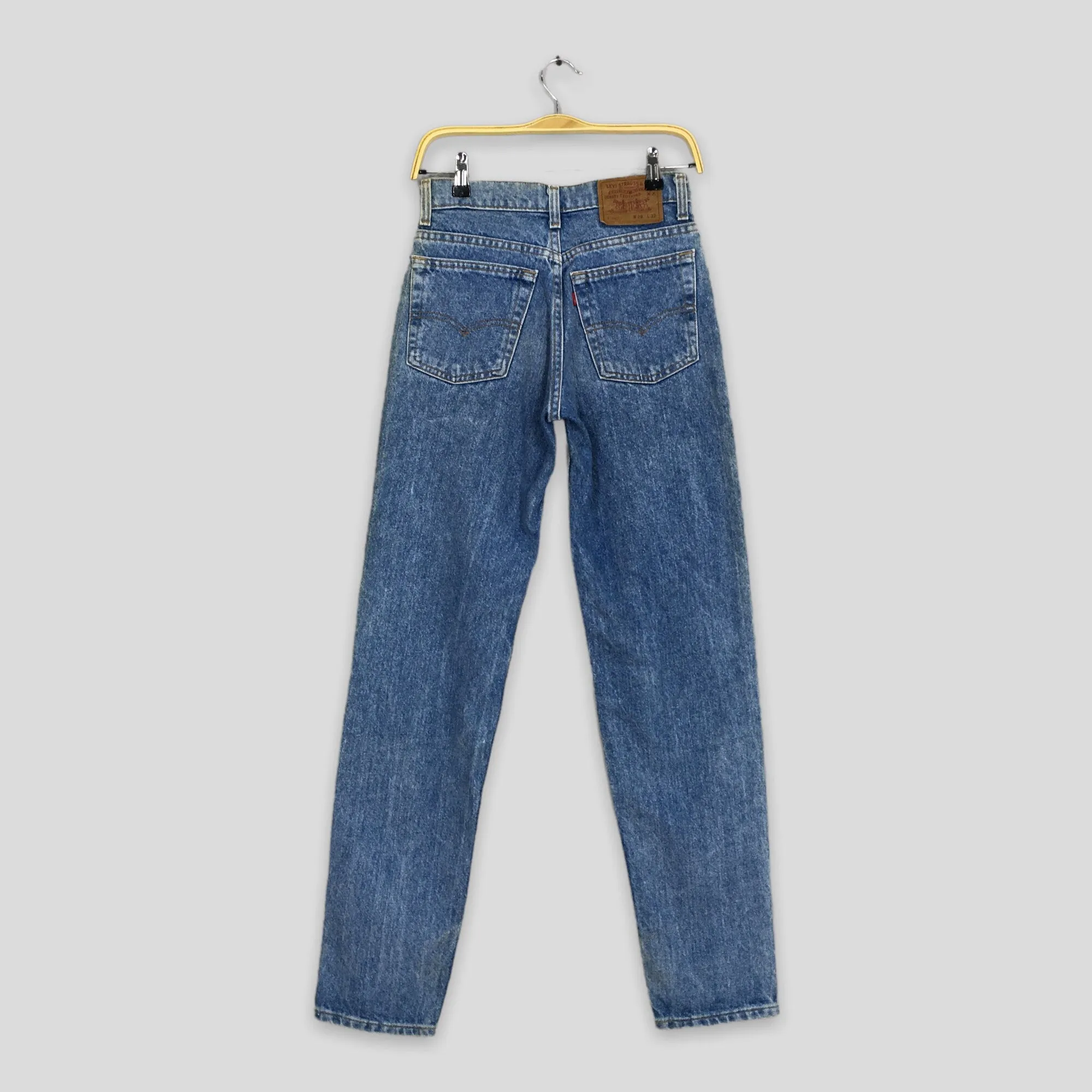 Levi's 610 Faded Blue Mom Jeans Size 26x31
