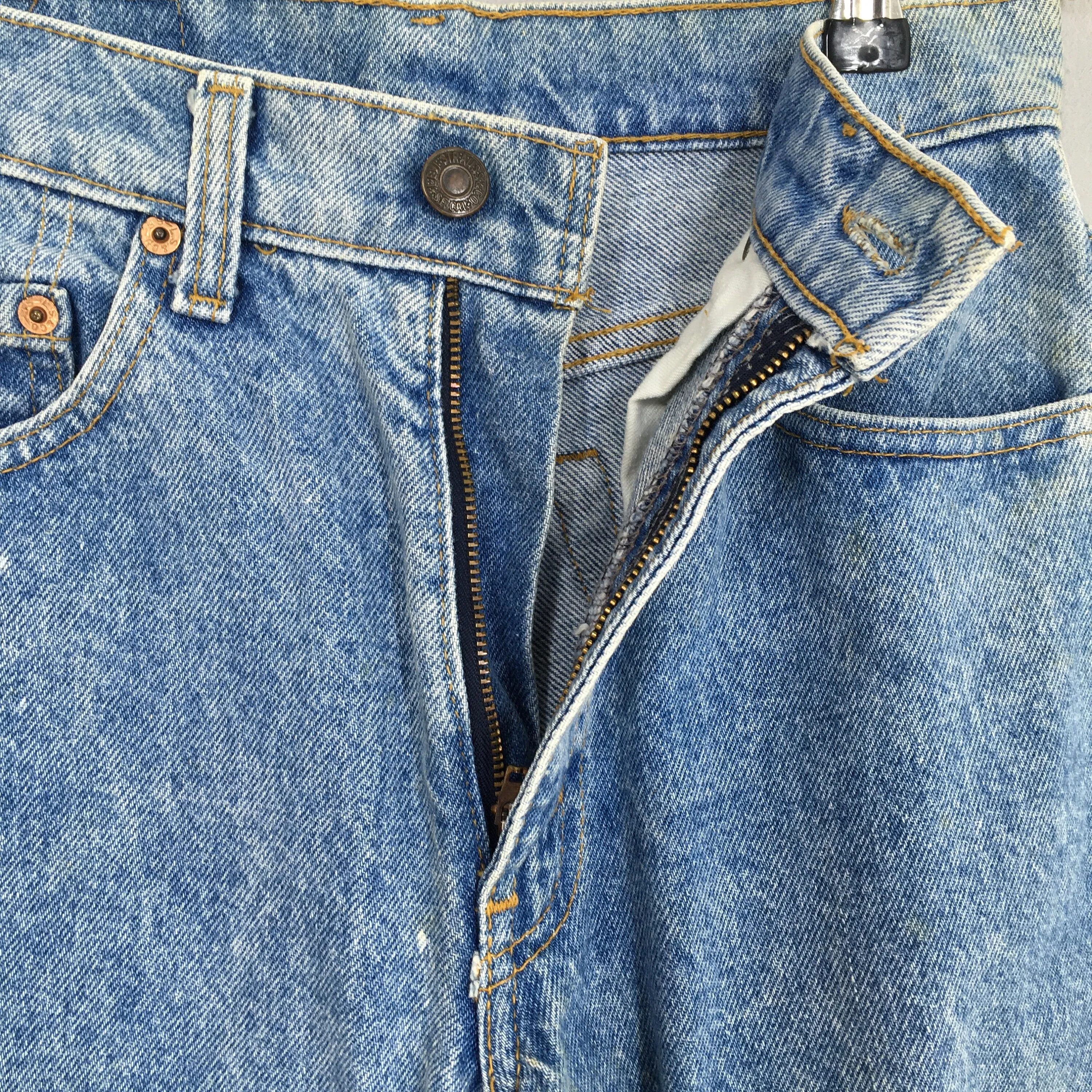 Levi's 610 Faded Blue Mom Jeans Size 26x31