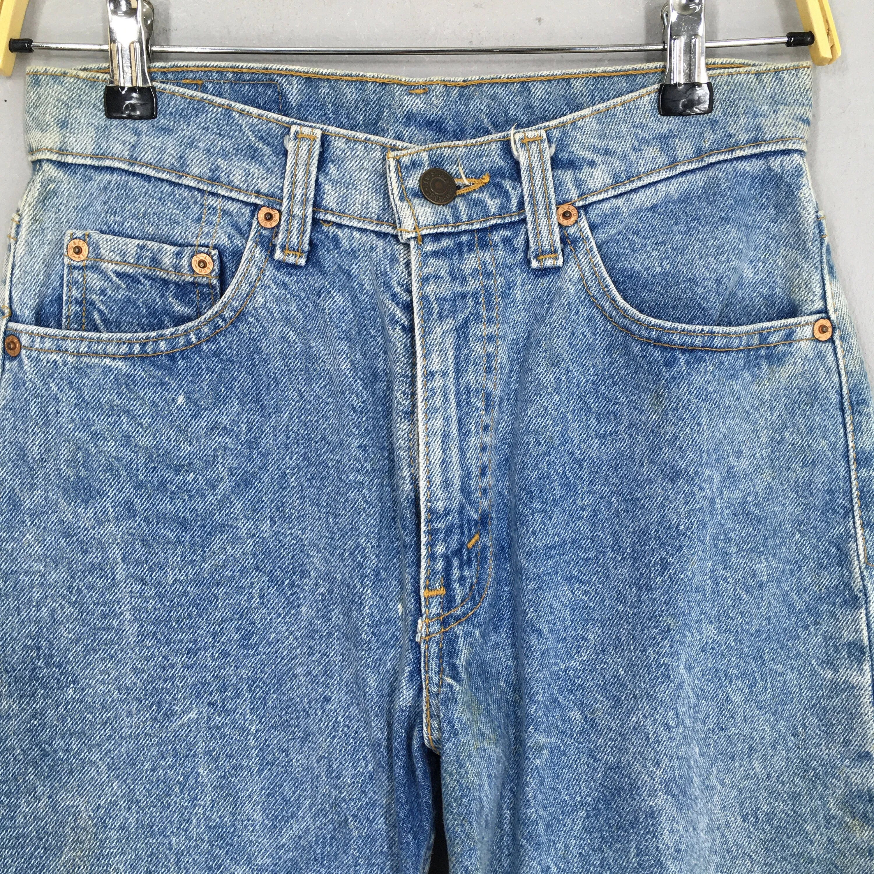 Levi's 610 Faded Blue Mom Jeans Size 26x31