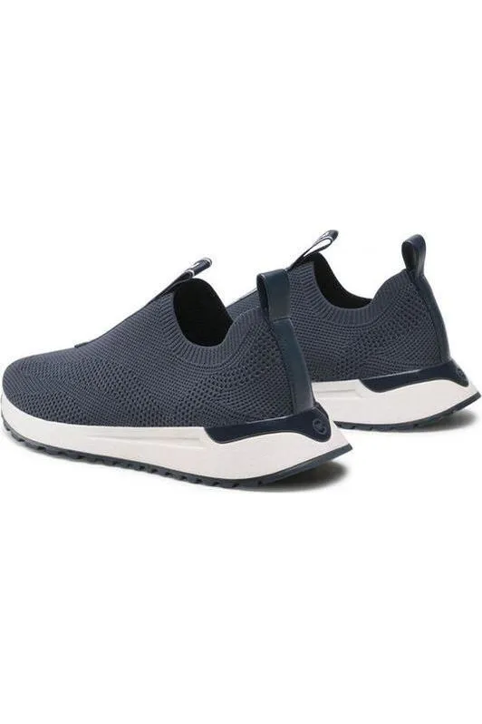 MIKLES SLIP ON