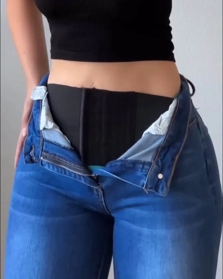 Po-hebende bauchregulierende Skinny Jeans mit Faja-Einsatz