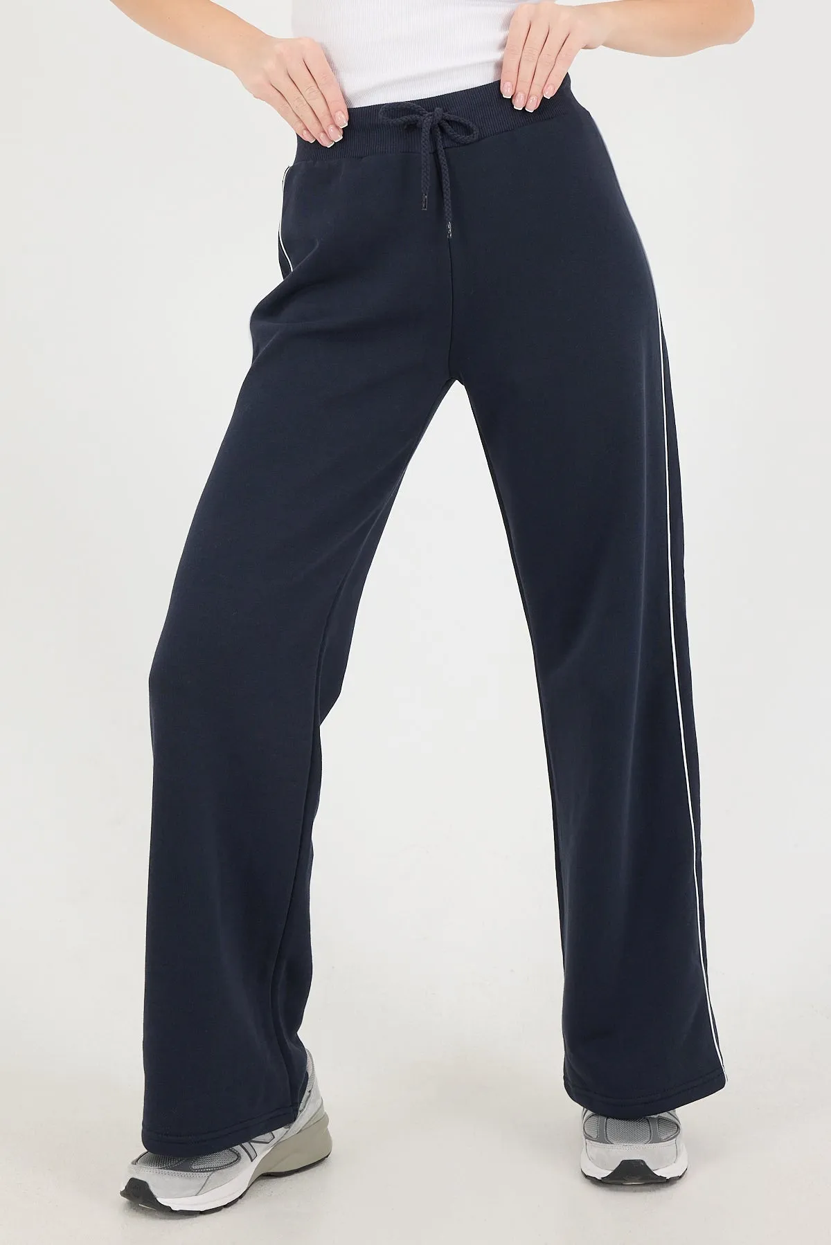 Side Stripe Wide Leg Sweatpants