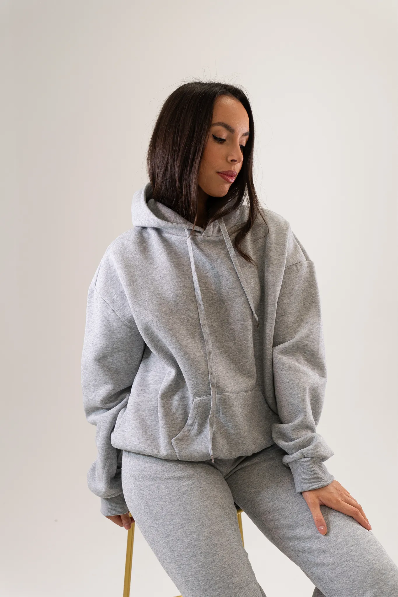Taylor Drawstring Hoodie In Light Grey