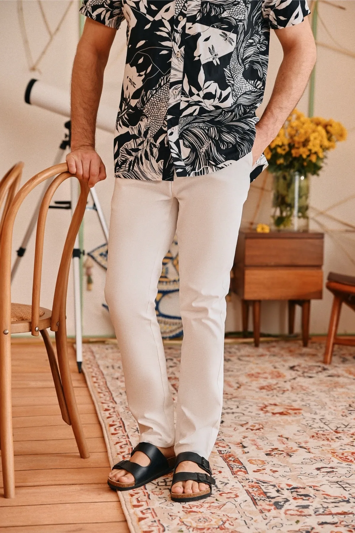 The Perfect Men Slim Fit Pants - White