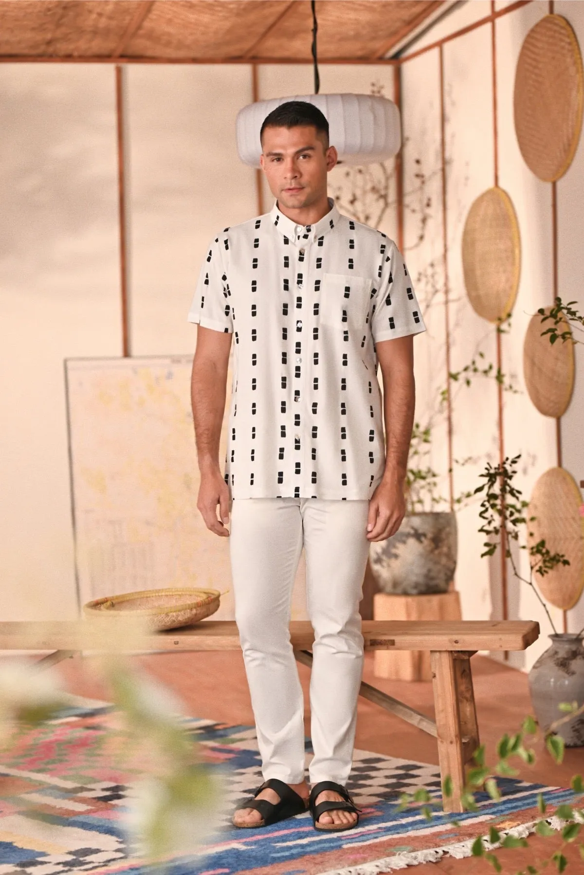 The Perfect Men Slim Fit Pants - White