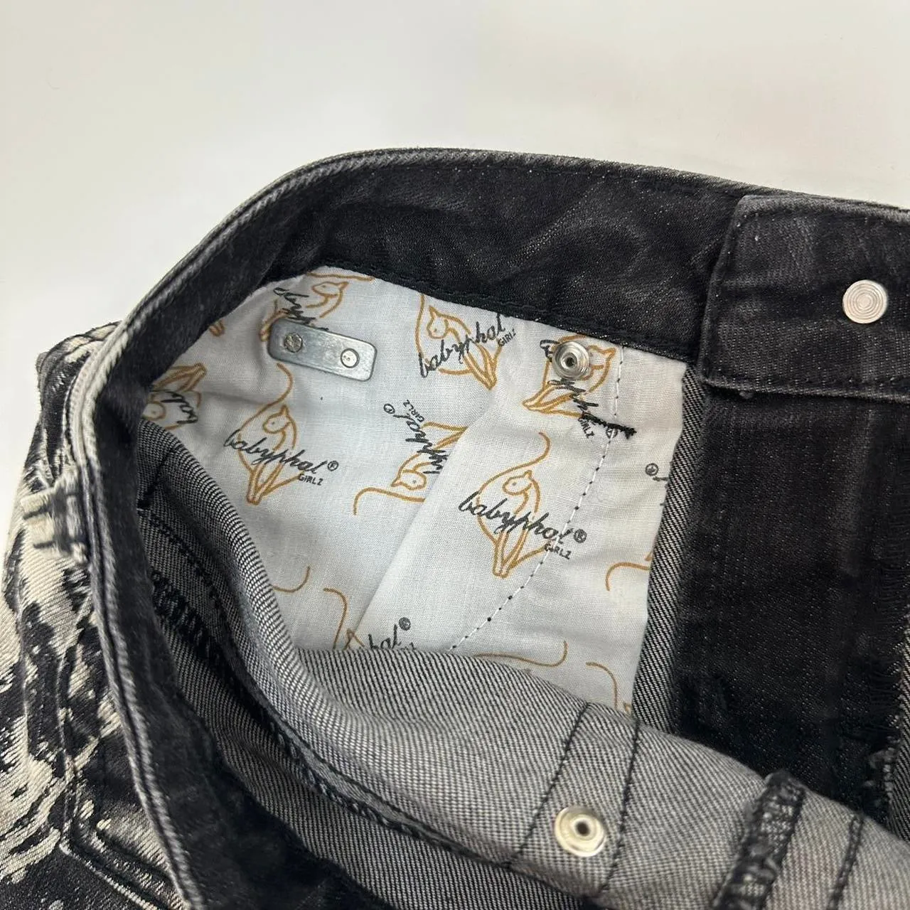 Y2K Baby Phat Concrete Wash Jeans (XXS)